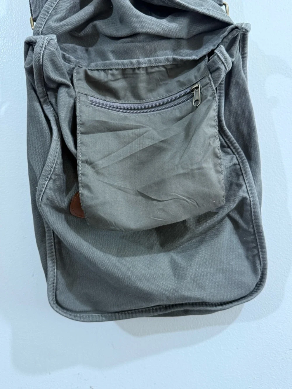 Garment Washed Men's Dark Gray Canvas Messenger Bag with Embroidered Icons